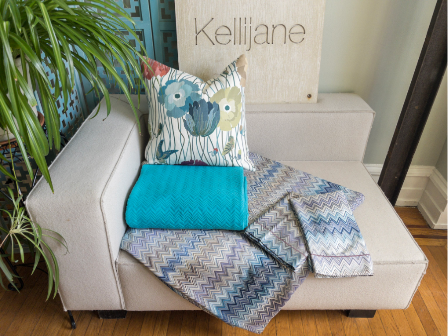 John Duvet Set with Matching Shams (King)