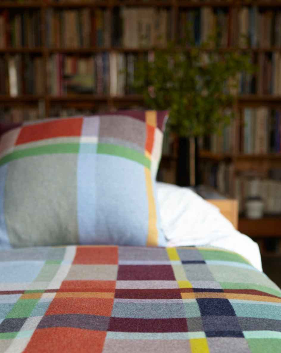 Feilden Lambswool Block Throw