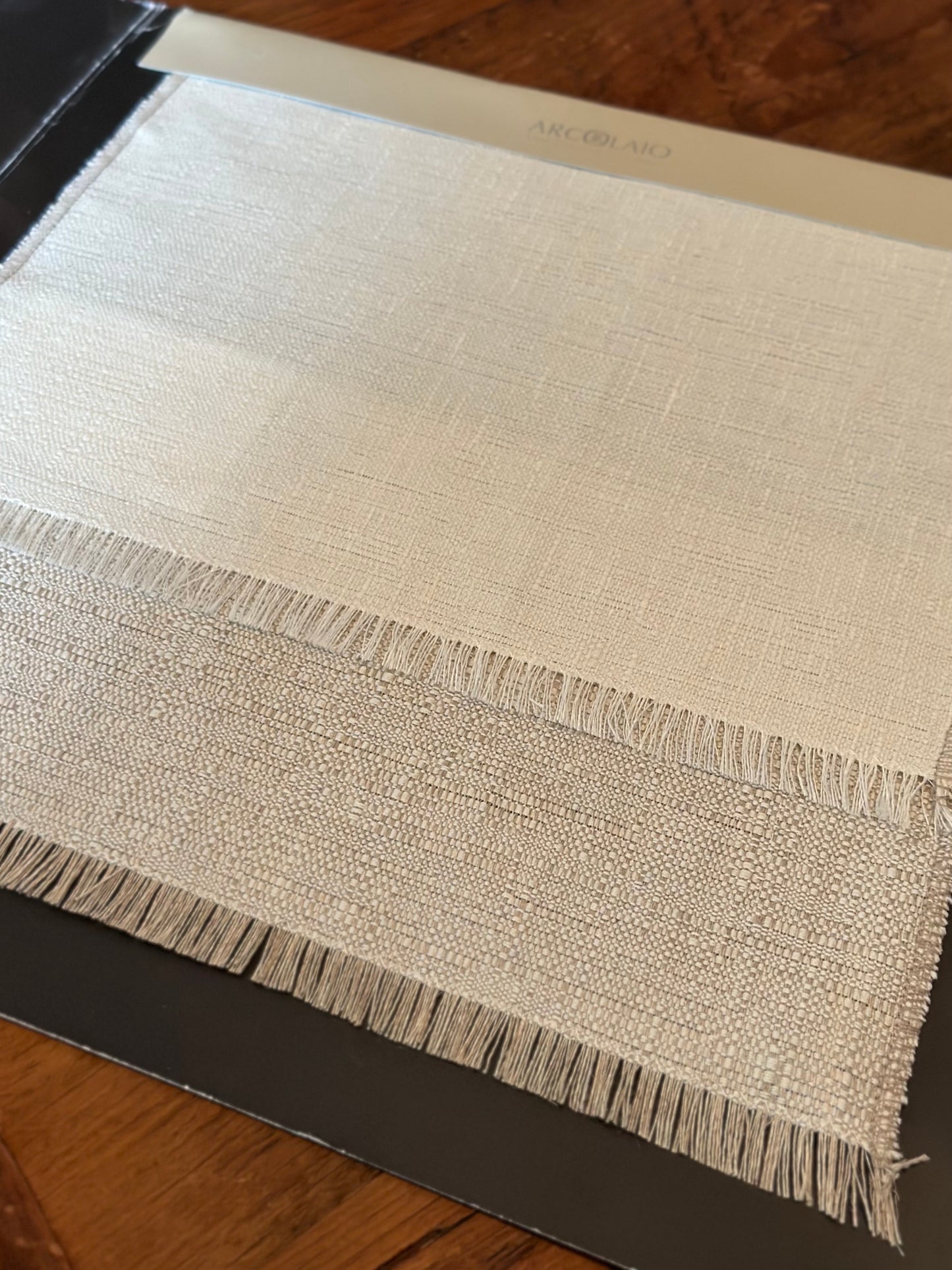 Spes Linen and Egyptian Cotton Table Runner